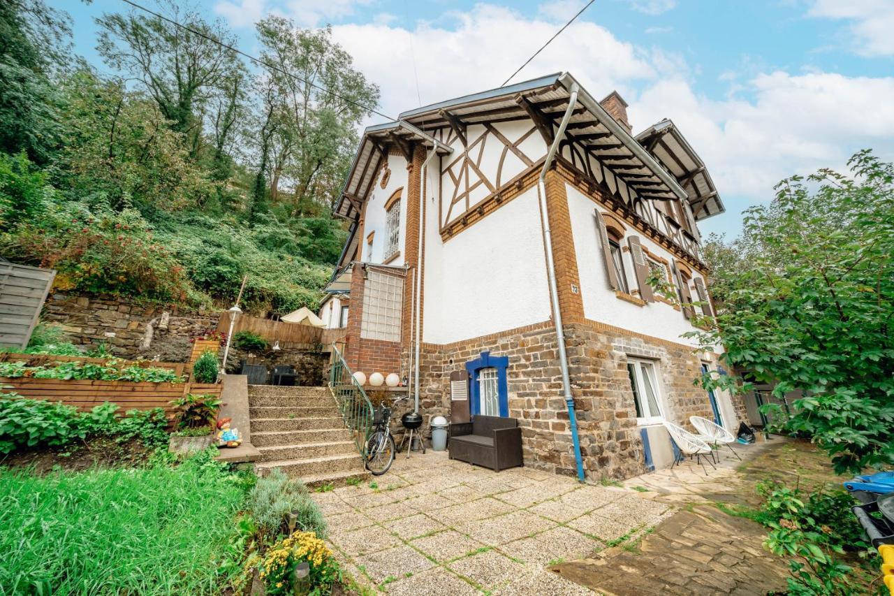 Bismarck Apt Mit Schoenem Balkon Bad Ems Buitenkant foto